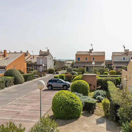 Seaside Family In *